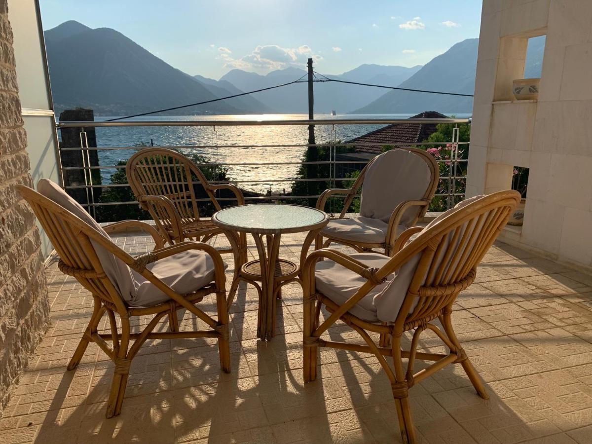Apartment With Swimmingpool, Seaview And Large Terrace, 1St Floor, Min 2 Persons Доброта Екстериор снимка